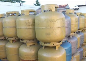 Gás de cozinha tem reajuste de 2,38% na Bahia; o preço do botijão deve até ficar R$ 5 mais caro