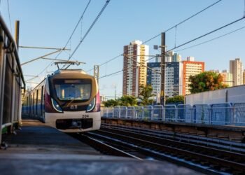 CCR Metrô Bahia abre vagas para agente de atendimento; veja como se inscrever