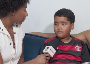 Menino que ficou 8 horas à deriva no mar do RJ relembra resgate: ‘Achei que ninguém ia conseguir me ajudar’