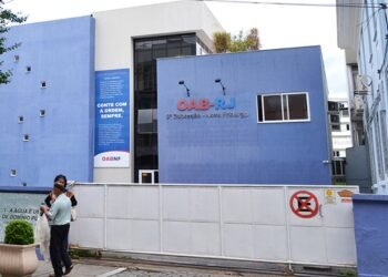 OAB Nova Friburgo promove palestra sobre maus-tratos contra animais