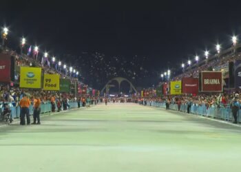 Segundo dia de ensaios técnicos de Vila, Salgueiro, Tuiuti e Portela