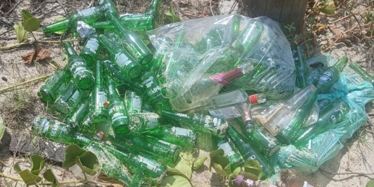 Réveillon em Maricá termina com 13,7 toneladas de lixo recolhidas