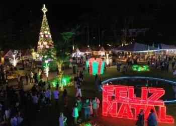 Últimos dias do Natal Imperial no Palácio de Cristal em Petrópolis