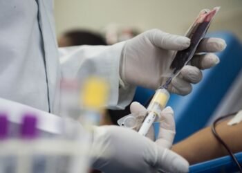 Hemonúcleo de Barra Mansa emite alerta de baixo estoque de sangue; saiba como fazer
