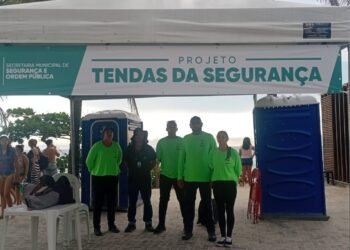 Saquarema instala seis tendas de segurança e ordenamento para fortalecer a orla no verão 2026