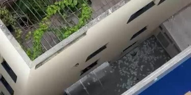 Caso Master: dinheiro jogado pela janela de banheiro durante operação em SC soma R$ 429 mil, segundo contagem da PF