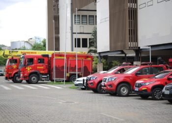 Corpos de homens desaparecidos em explosão são encontrados dentro de tanque em Volta Redonda