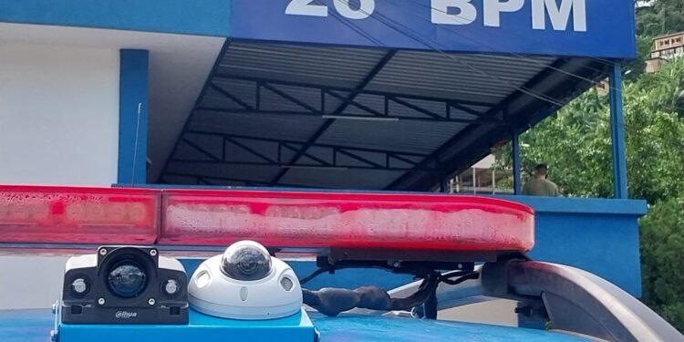 Viaturas de Petrópolis ganham ganhos com reconhecimento facial