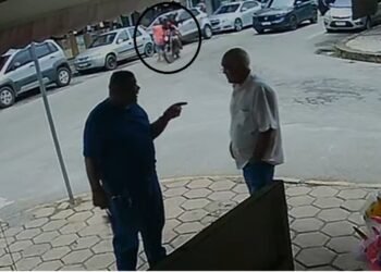 Mulher é atropelada por moto ao atravessar fora da faixa em Cordeiro