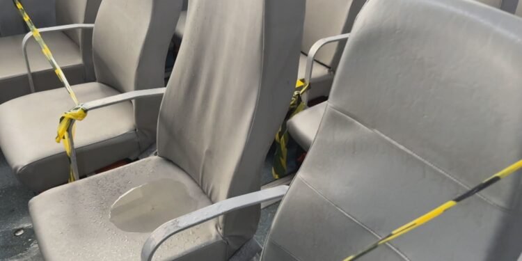 Tarifa das barcas sobe por R$ 5; passageiros críticos do serviço