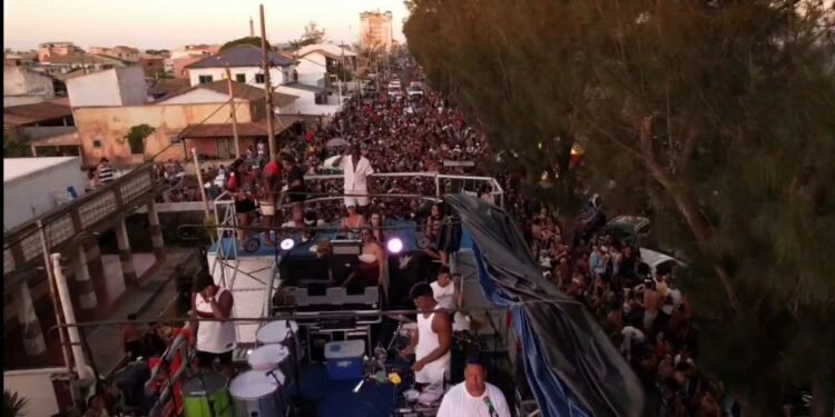 Farol de São Tomé, em Campos, tem programação de verão até domingo Farol de São Tomé, em Campos, tem programação de verão até domingo