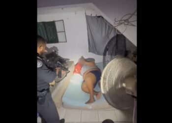 Suspeito de integrar a milícia que atua em Rio das Pedras é preso dormindo em esconderijo em Maricá