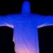 Cristo Redentor é iluminado pelo Dia da Internet Segura 2026