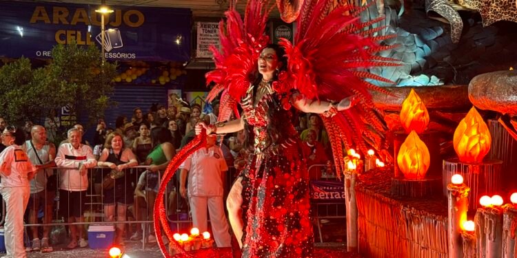 Vilage no Samba é campeã do Grupo Especial e Globo de Ouro vence a Série A no Carnaval de Nova Friburgo