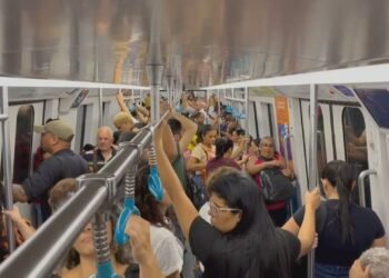 ‘Intervalo maior’, ‘muito cheio’, ‘preço não compensa’: anúncio de reajuste no MetrôRio gera reclamações de passageiros
