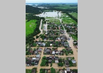 Temporal deixa bairros debaixo d’água e bolsas desabrigados em Silva Jardim