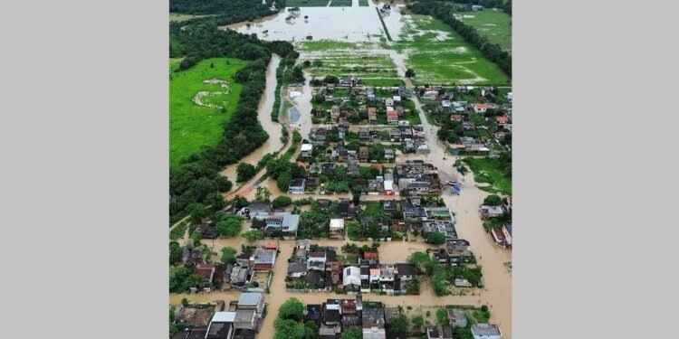 Temporal deixa bairros debaixo d’água e bolsas desabrigados em Silva Jardim