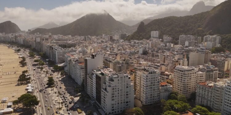 Mercado de aluguéis de curta temporada é impulsionado pelo carnaval; modalidade dividir opiniões