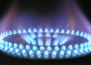 Governo decide relicitar serviço de gás e descartar renovação de contrato com a Naturgy no RJ