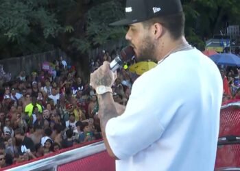 Antes de Zé Felipe estreia show em trio em BH, DJ toca ‘Alô, Virgínia’, música dedicada ao ex do sertanejo