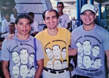 Mestres de capoeira exaltam legado de Paulinho Sabiá, executado no RJ