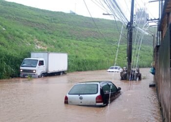 Chuva forte atinge a Zona Norte do Rio e tempo se mantém instável