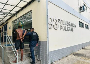 Homem apontado como olheiro do tráfico de drogas está preso em Volta Redonda
