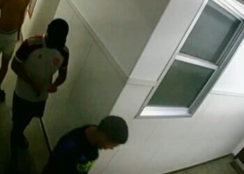 A Justiça autoriza a apreensão de menor investigação por estupro coletivo; ele é considerado foragido