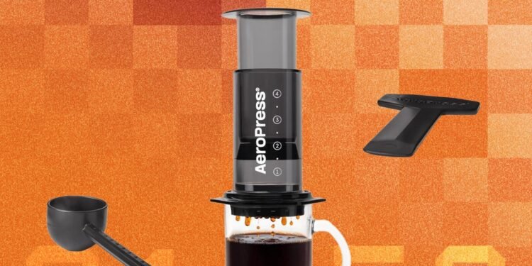 AeroPress: A Versatilidade da Cafeteira Portátil para Viagens e o Dia a Dia