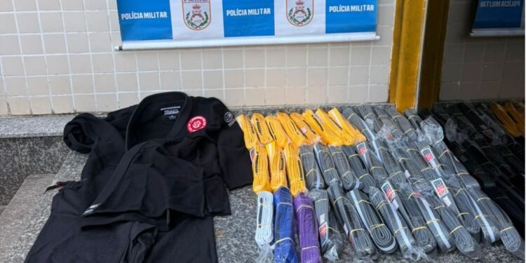 Faixas de jiu-jitsu furtadas em projeto são recuperadas em Cabo Frio