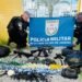 Polícia apreende armas, drogas e veículos após confronto em Macaé Polícia apreende armas, drogas e veículos após confronto em Macaé