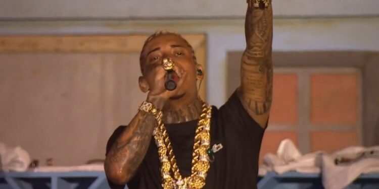 Quem é MC Poze do Rodo, cantor que diz ter sido desligado refém em assalto dentro de casa Quem é MC Poze do Rodo, cantor que diz ter sido desligado refém em assalto dentro de casa