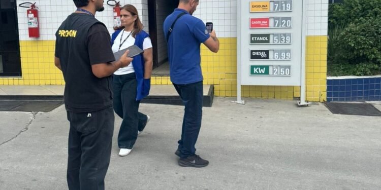 Procon notifica após postos altos no dos combustíveis em Cabo Frio