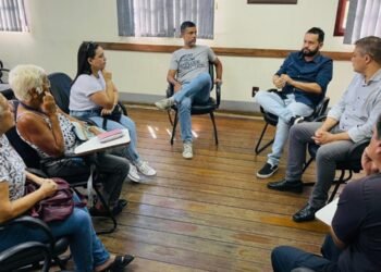 Prefeitura e guias de turismo discutem nova rotina de recepção de excursões