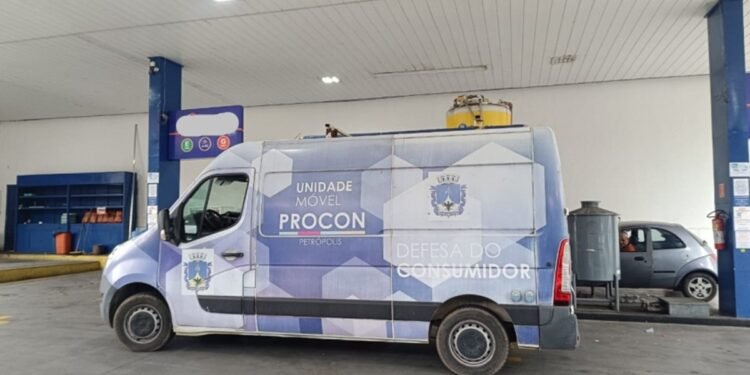 Fiscalização em postos de combustíveis não encontra irregularidades RJ