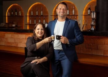 Café Lucrativo: casal cria franquia que tem lucro e liberdade de tempo