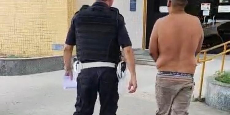 Motorista é preso por embriaguez após acidente na RJ-140