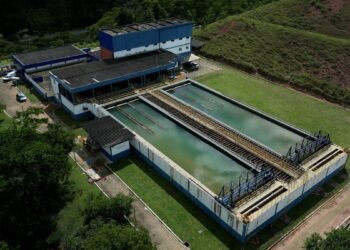 A parada do sistema de coleta pode afetar o abastecimento de água em Teresópolis nesta terça-feira