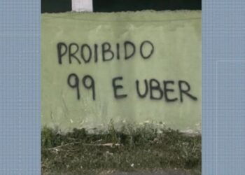 Entregadores e motoristas de aplicativo denunciam que o tráfico passou a proibir a circulação em comunidades da Zona Oeste