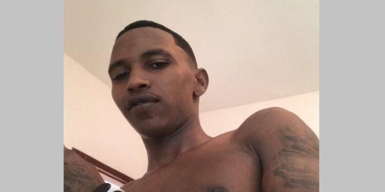 Corpo de homem desaparecido é encontrado com marcas de tiros no RJ