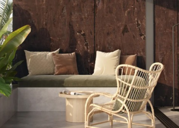 Texturas naturais e biofilia ganham espaço na arquitetura residencial