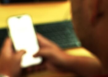 Golpes de estelionato crescem mais de 40% no início de 2026 em Petrópolis, aponta ISP