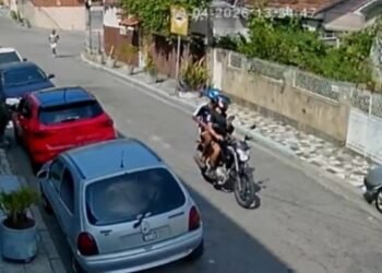 Renê Silva é assaltado perto de casa no Complexo do Alemão