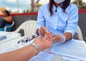 Ônibus Lilás leva ação social com atendimentos gratuitos a Monte Alto, em Arraial do Cabo