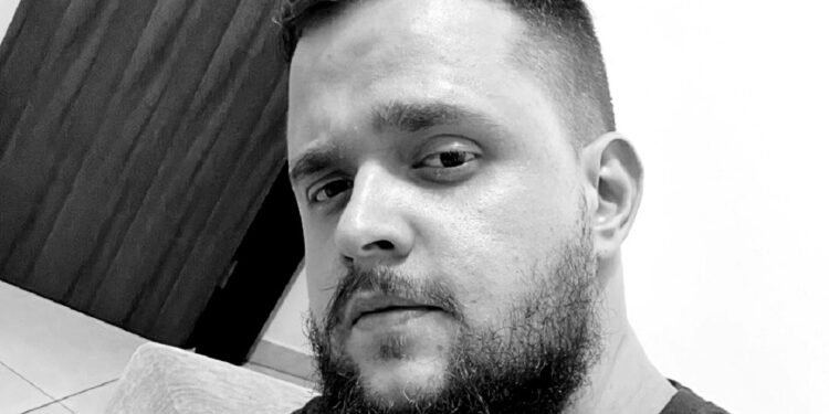 Morte de Estudante em Viçosa: Polícia Investiga Disparo Fatal em Ponto de Ônibus