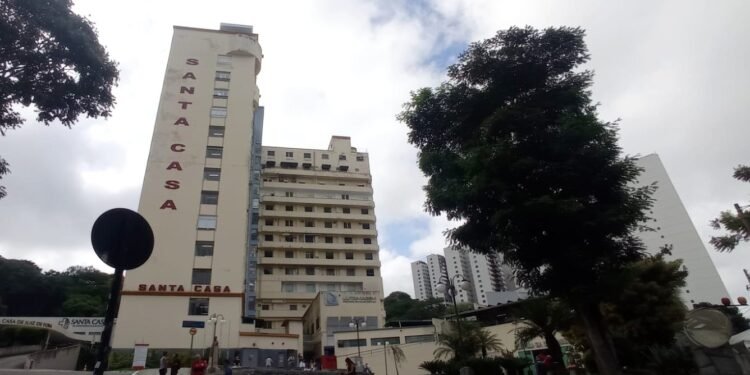 Justiça de MG Autoriza Transplante de Rim de Tia de Consideração para Paciente Renal