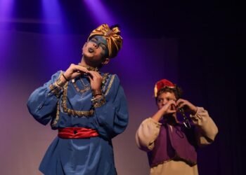 Espetáculos teatrais em Araruama unem cultura e solidariedade em prol da causa animal