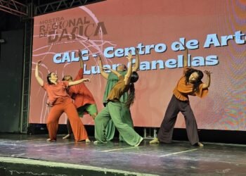 Mostra Regional de Dança estreia em Arraial do Cabo e encanta público na primeira noite