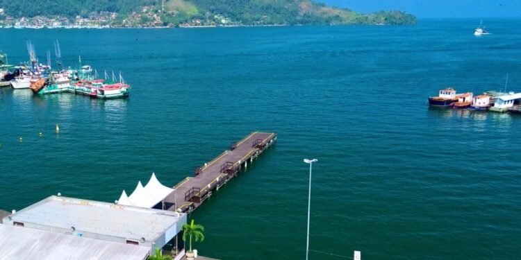 Angra dos Reis exige voucher digital para acesso às ilhas