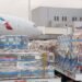 Mais 15 toneladas de equipamentos para show de Shakira chegam ao Galeão; total chega a 25 toneladas
